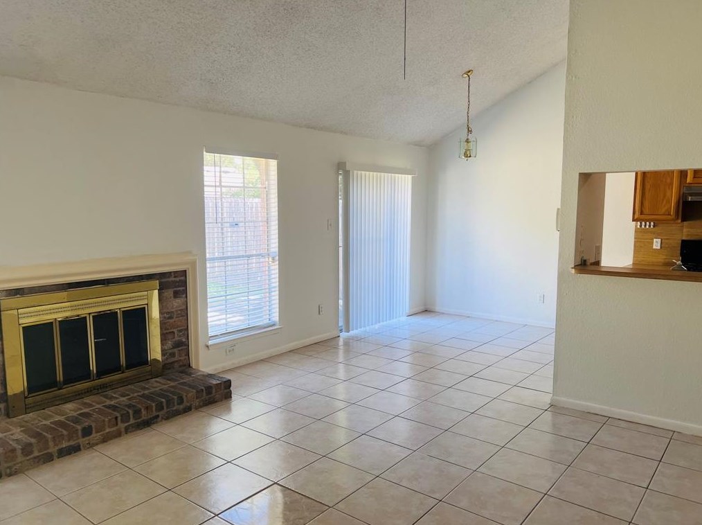 3919 Frontier Dr, Sugar Land, TX 77479