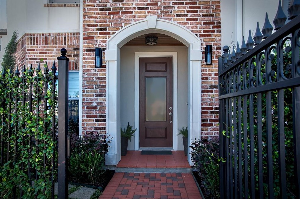 2828 Princeton St, Houston, TX 77009