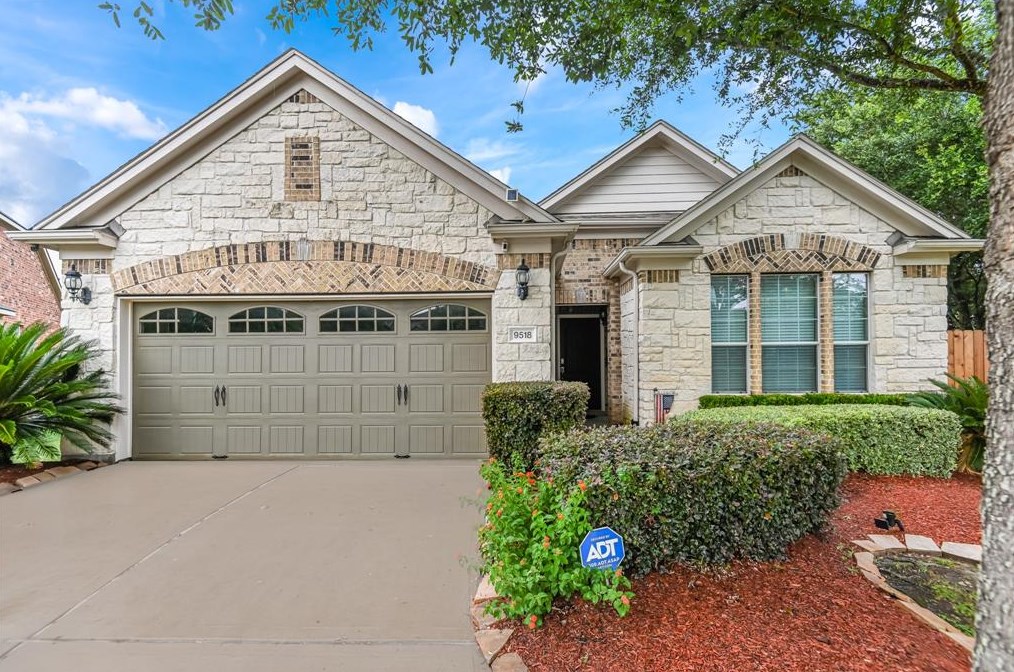9518 Ruby Red Ln, Katy, TX 77494-0811
