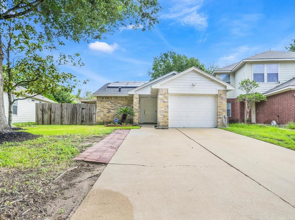 19842 Laurel Trail Dr, Cypress, TX 77433