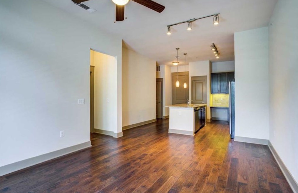 7600 Highmeadow Dr #4045, Houston, TX 77063