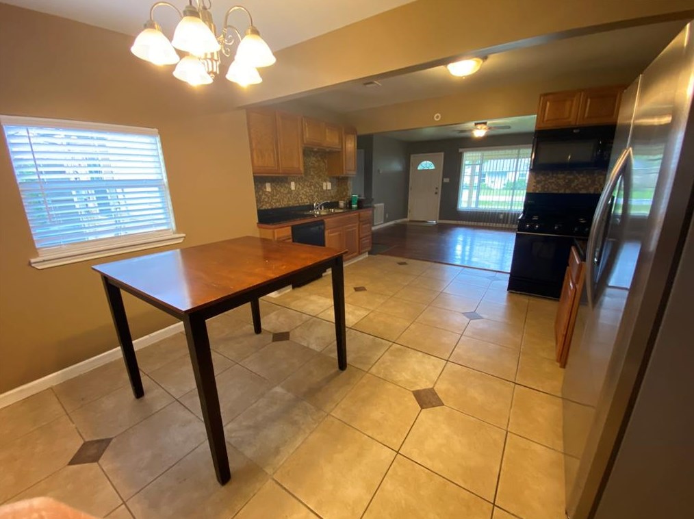 6602 Rolla St, Houston, TX 77055
