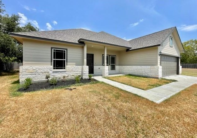2213 Sago Dr, Bay City, TX 77414-8240