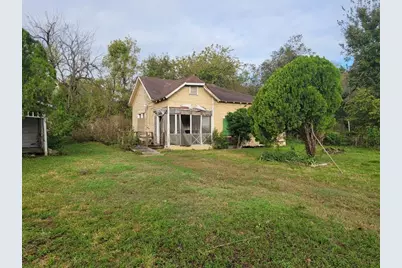 3009 Staples Street, Houston, TX 77026 - Photo 2