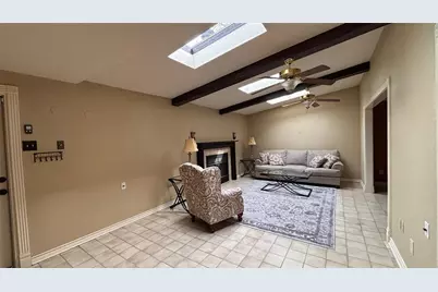 5720 Townhouse Lane, Beaumont, TX 77707 - Photo 10