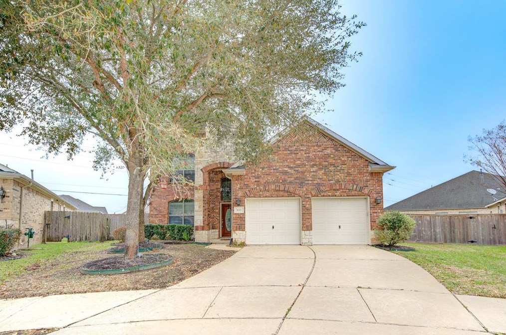 5007 Jade Cove Ct, Sugar Land, TX 77479-3385
