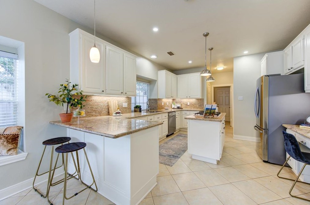 14214 Edinburgh Ct, Houston TX  77077-1813 exterior