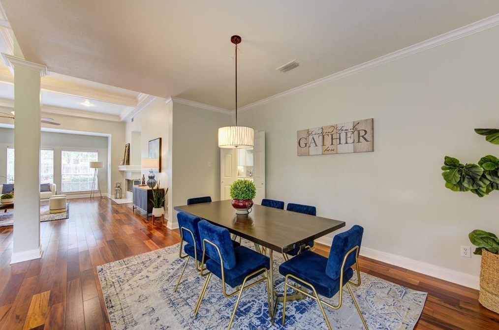 14214 Edinburgh Ct, Houston TX  77077-1813 exterior