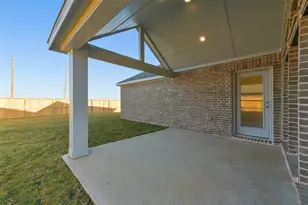 1525 Apache Heights Dr, Dayton, TX 77535 - Photo 34