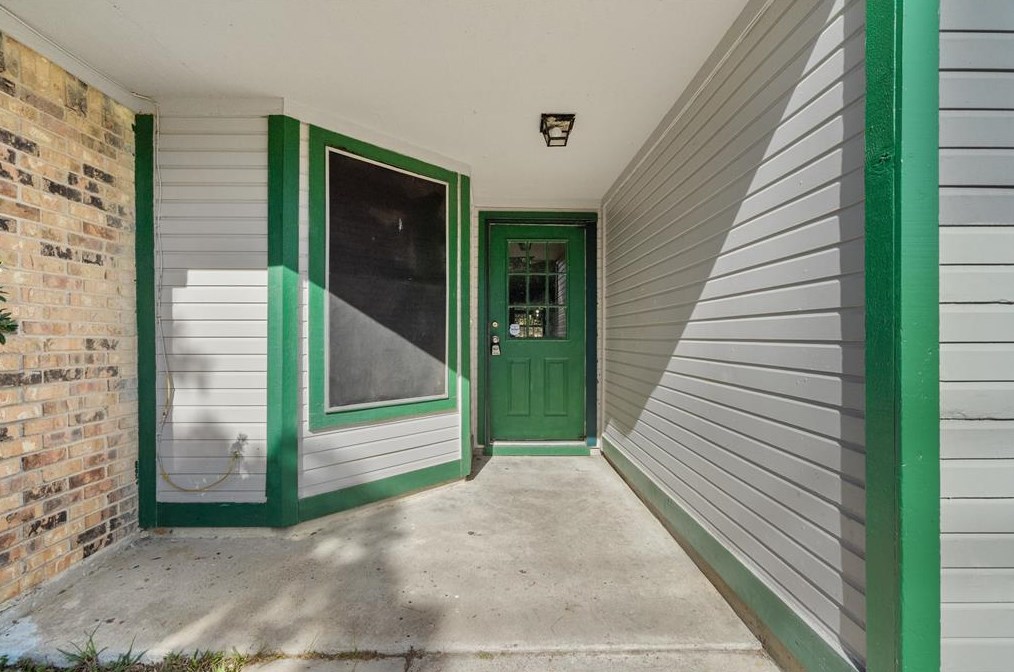 2716 2nd Ave N, Texas City, TX 77590