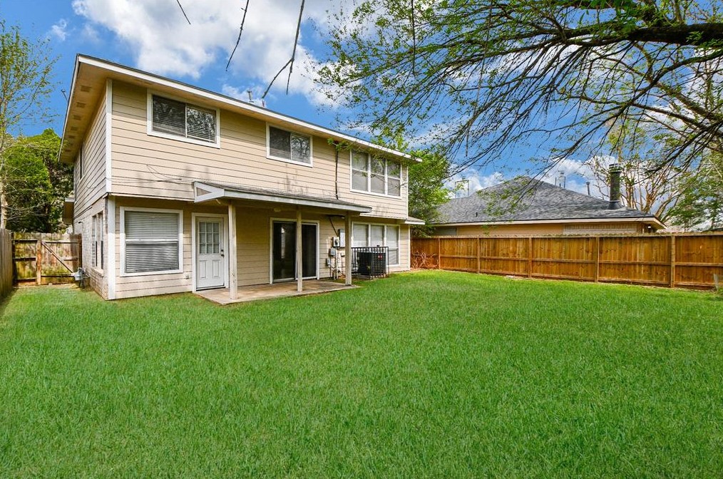 19523 Coppervine Ln, Houston TX  77084-4765 exterior