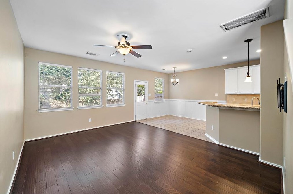 63 Blue Creek Pl, Spring TX  77382-1778 exterior