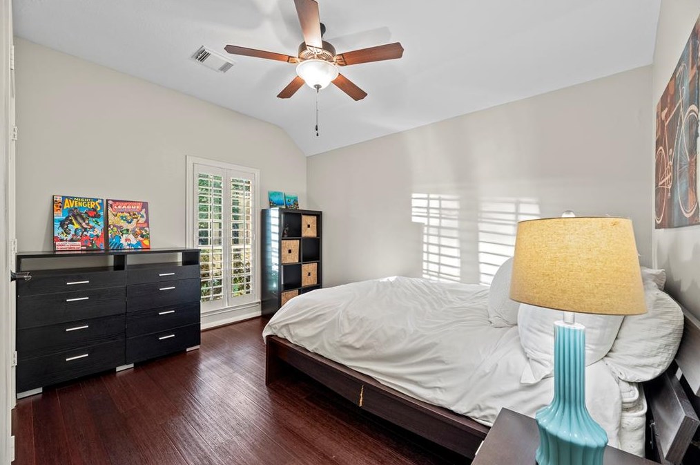 1150 Azalea Bnd, Sugar Land TX  77479-0061 exterior