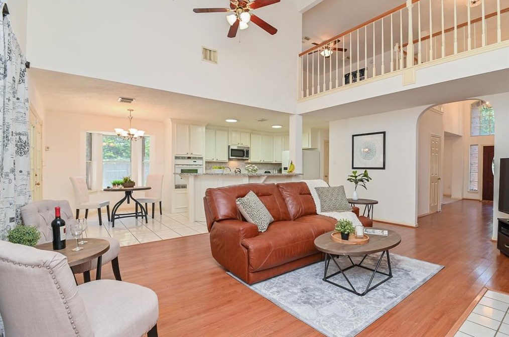 12918 Old Pine Ln, Houston, TX 77015-2038