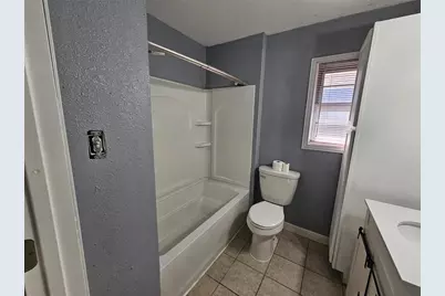 111 Carnation Street, Lake Jackson, TX 77566 - Photo 16