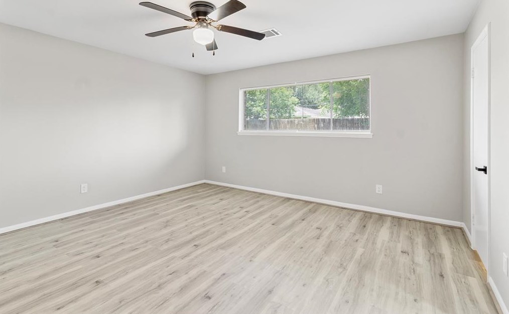 8319 Springtime Ln, Houston TX  77075-4741 exterior