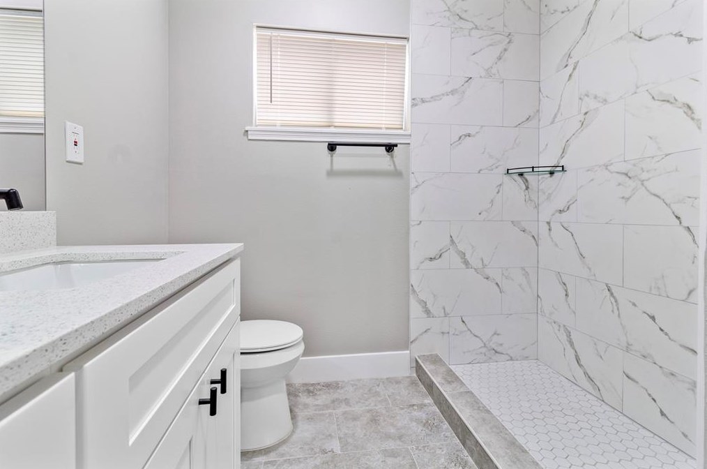 8319 Springtime Ln, Houston TX  77075-4741 exterior