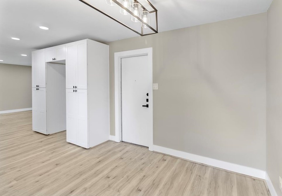 8319 Springtime Ln, Houston TX  77075-4741 exterior