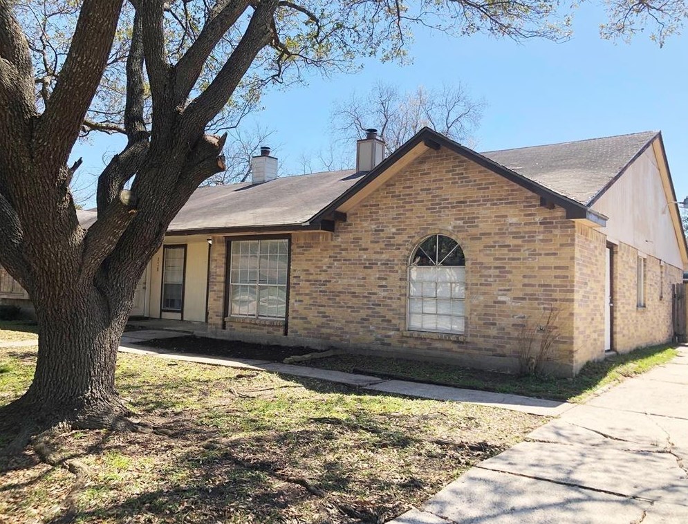 2446 Spring Dusk Ln, Spring, TX 77373