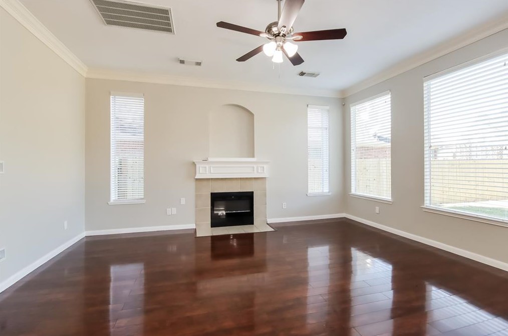 13311 Yaupon Holly Ln, Houston TX  77044-4940 exterior