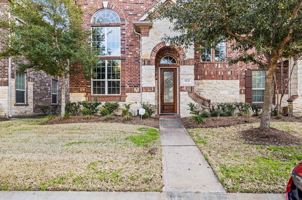 9131 Solvista Pass Ln, Houston, TX 77070
