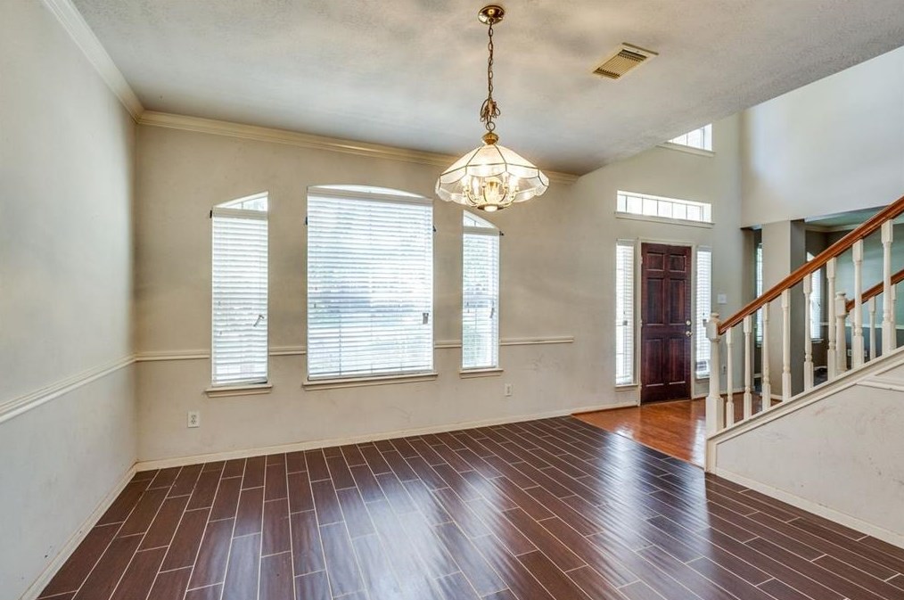 9314 Hudson Bend Cir, Houston, TX 77095-2250