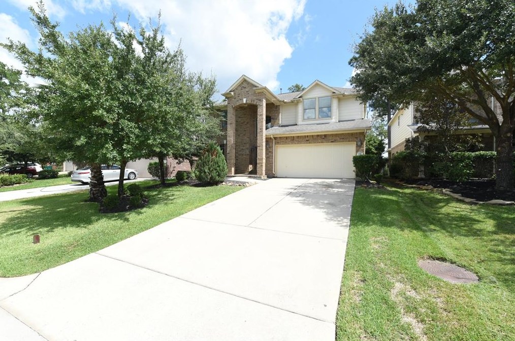 118 E Lasting Spring Cir, Spring, TX 77389