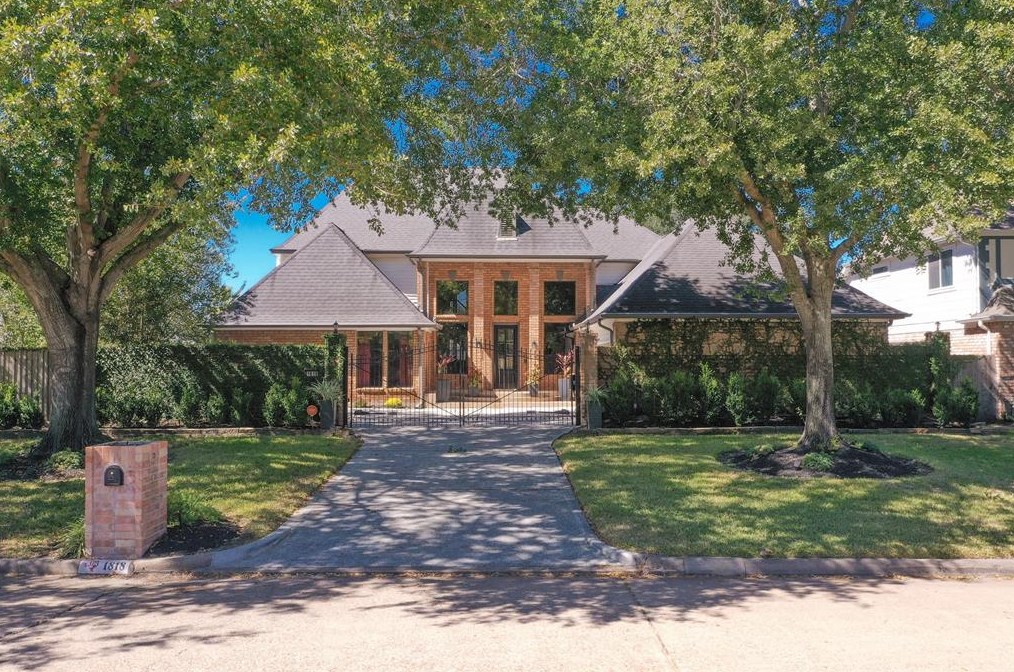 1818 Brookchester Dr, Katy, TX 77450-5907
