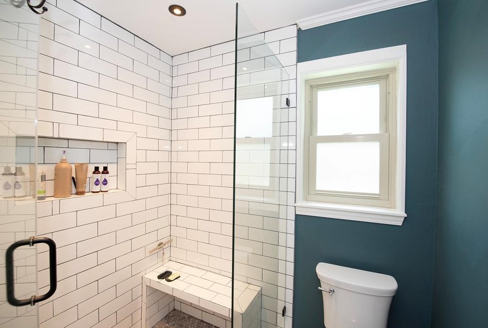 18503 Kingstown Ct, Houston TX  77058-4211 exterior