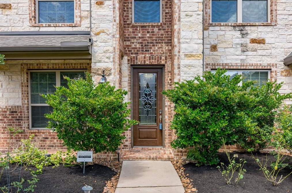 18610 Richland Falls Ln, Spring, TX 77379-3499