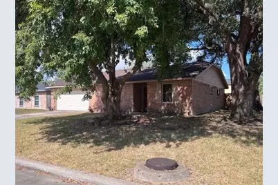 10011 Blue Bird Street, La Porte, TX 77571 - Photo 1