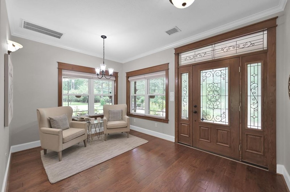 16164 Koenig Ln, Conroe TX  77384-4087 exterior
