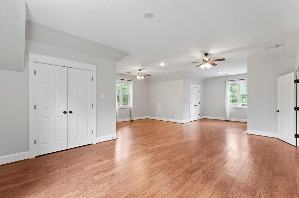 16164 Koenig Ln, Conroe TX  77384-4087 exterior
