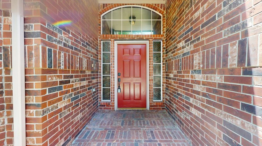 4822 Silverlake Dr, Sugar Land, TX 77479