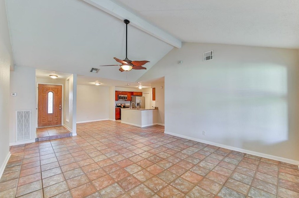 3200 Sand Reef Ln, League City, TX 77573