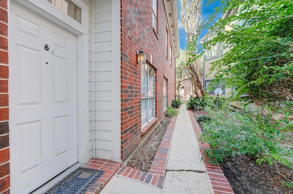 4408 Yoakum Blvd #6, Houston, TX 77006