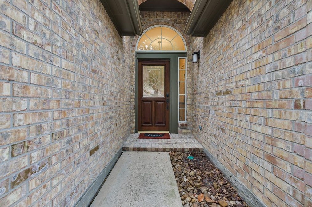 3107 Candle Pond Ln, Spring TX  77388-2725 exterior