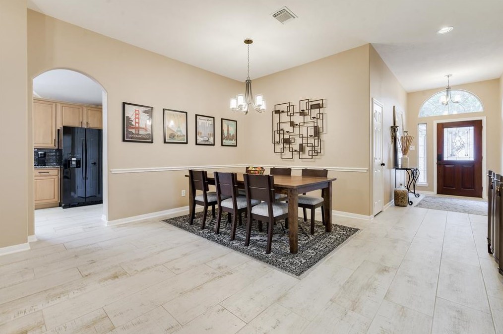 3107 Candle Pond Ln, Spring TX  77388-2725 exterior