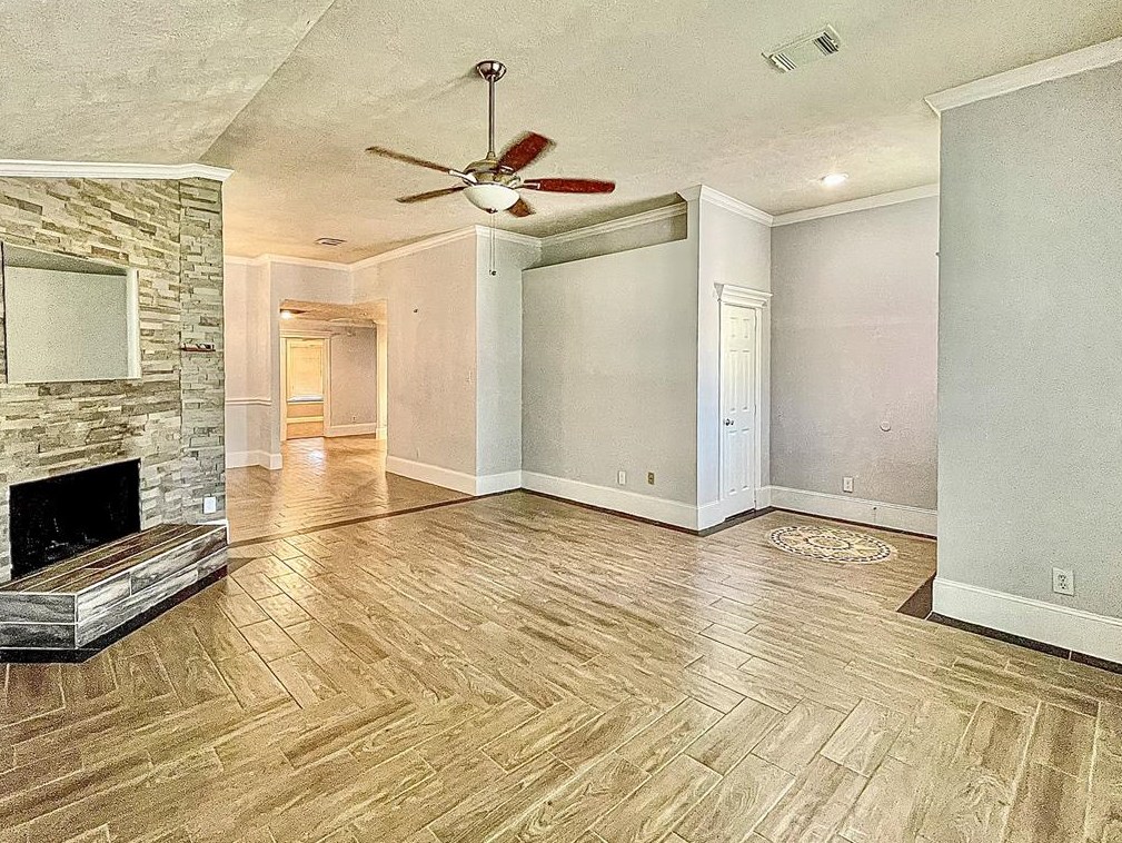 21031 Stoney Haven Dr, Katy TX  77449-6581 exterior