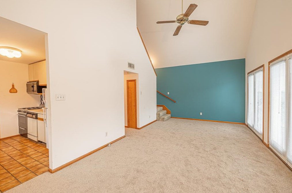 2102 Banks St, Houston TX 77098-5406 exterior