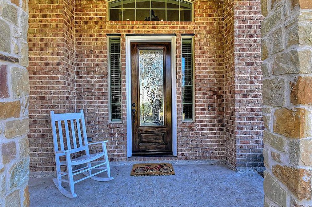 819 Carlingford Ln, Houston, TX 77079