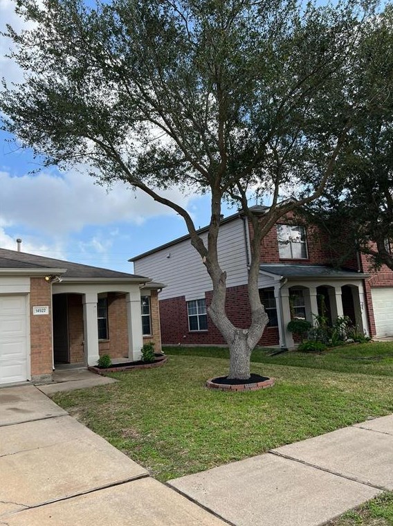 14922 Sugar Sweet Dr, Sugar Land, TX 77498