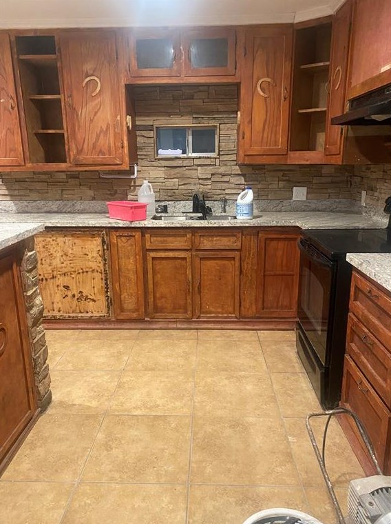 15723 Samoa Way, Houston, TX 77053