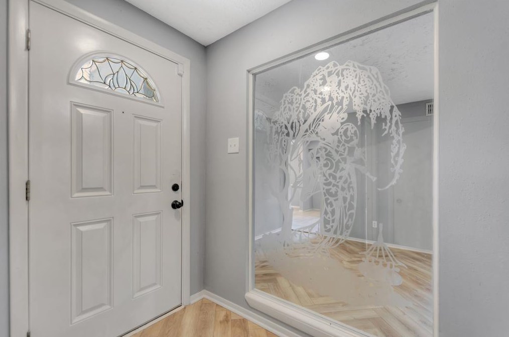 619 Leicester Ln, Houston TX  77034-5445 exterior