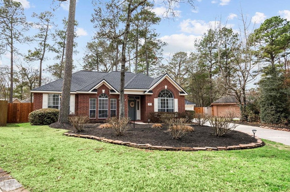 63 Wrens Song Pl, Spring, TX 77382-1281