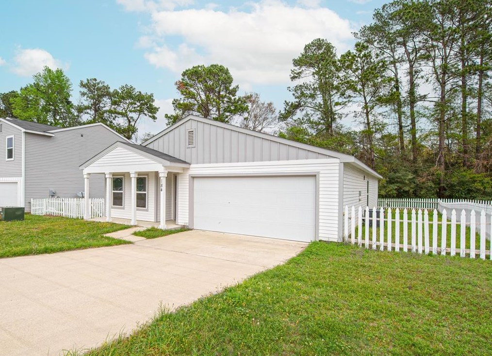 184 Red Clover, Livingston, TX 77351