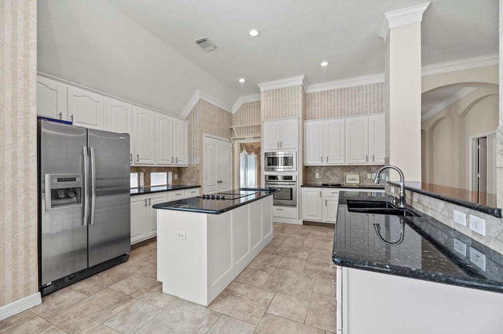 19618 Desert Ivy Dr, Houston TX  77094-2629 exterior