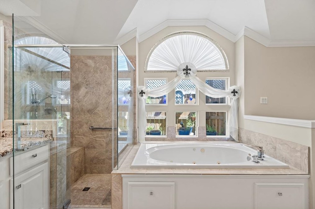 19618 Desert Ivy Dr, Houston TX  77094-2629 exterior