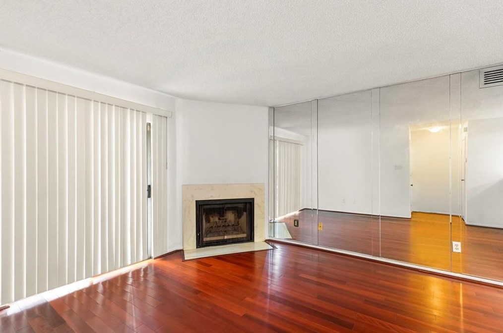 12550 Whittington Dr #7, Houston, TX