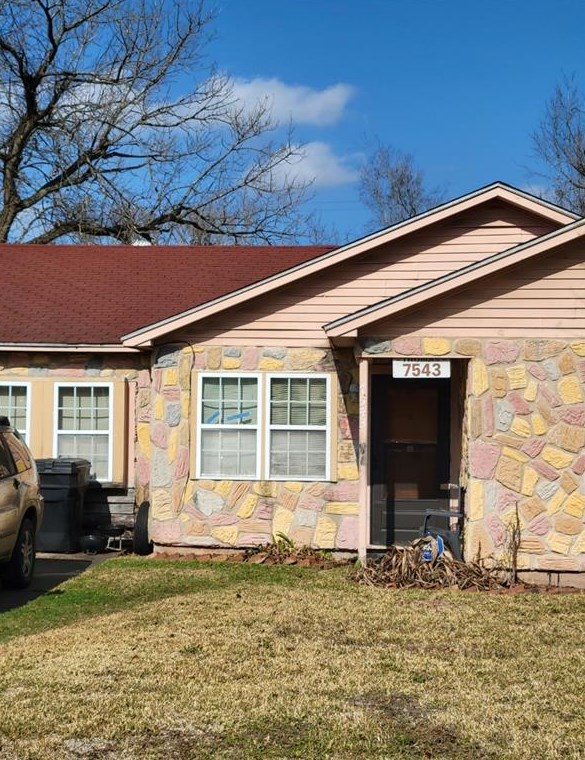 7543 Hall St, Houston TX  77028-2409 exterior